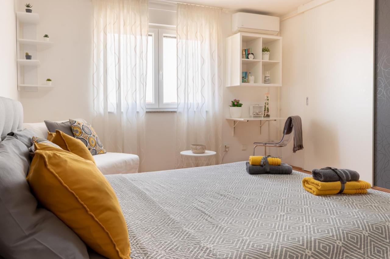 Apartment Dorrea Пула Екстериор снимка