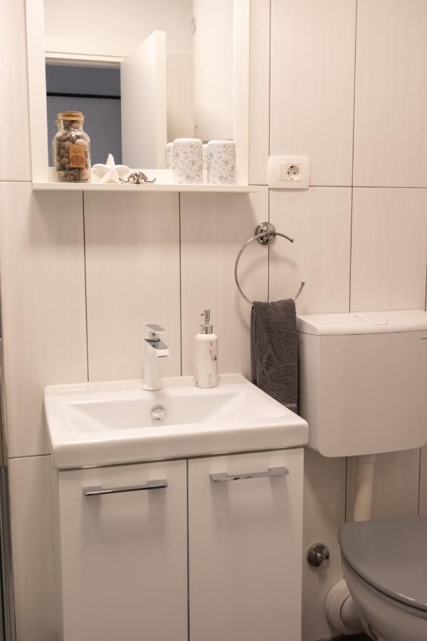 Apartment Dorrea Пула Екстериор снимка