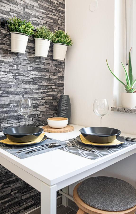 Apartment Dorrea Пула Екстериор снимка